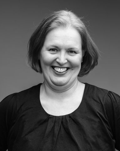Black and white profile photo of Helena Vackelin